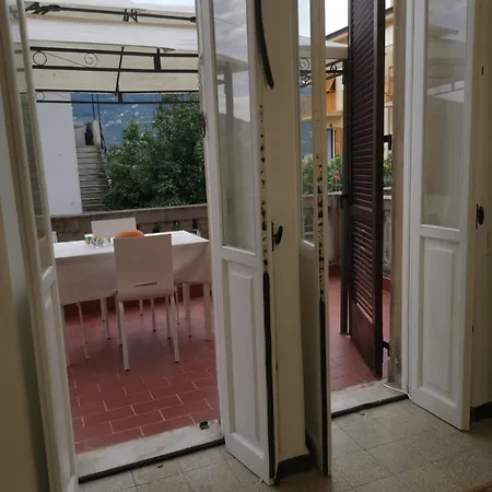 Apartment Il Terrazzo In Collina *